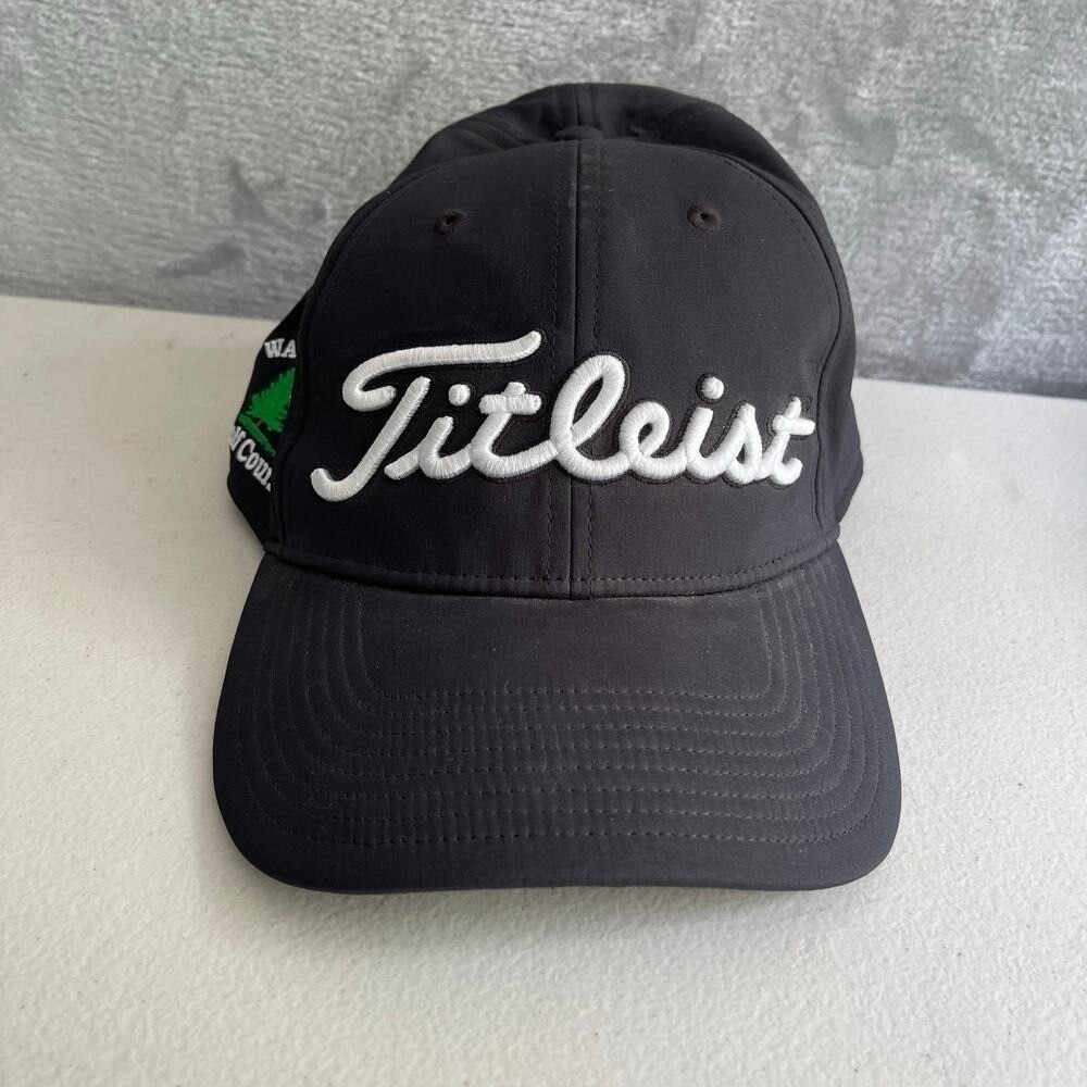 Titleist Hat Black with White Embroidered Logo Waverly Golf Course Performance